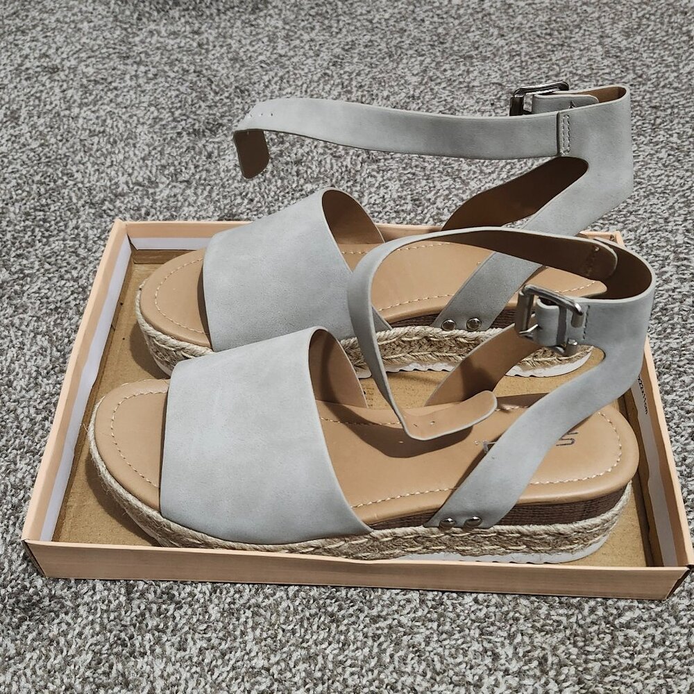 Gray strappy open toe platform sandals - image 2